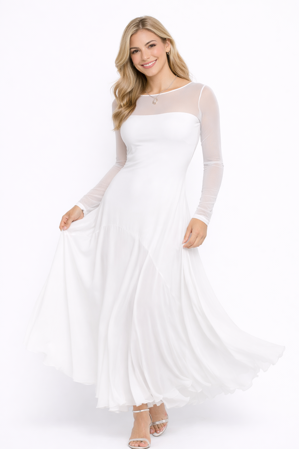 Lunaria™ | Vestido largo de tul negro con un encanto etéreo